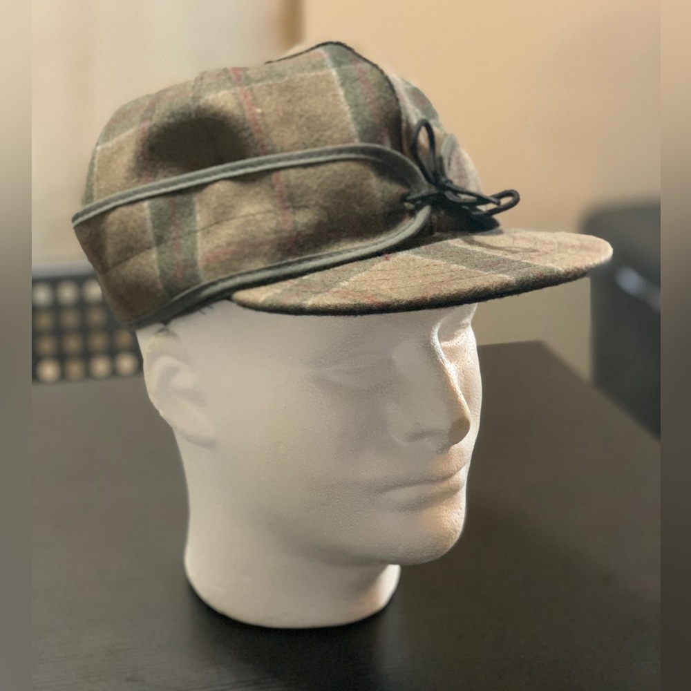 Stormy kromer plaid cap